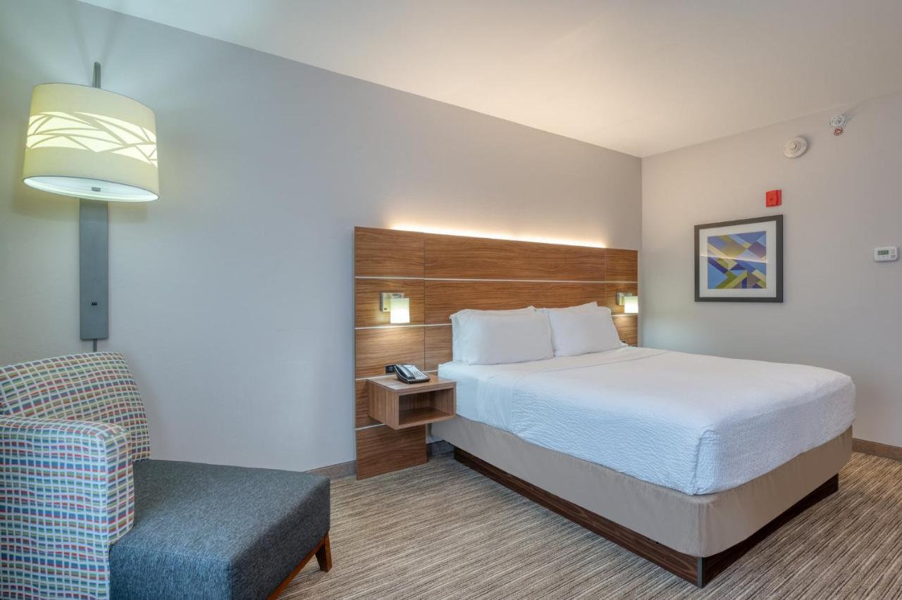 Holiday Inn Express Troy By Ihg Exterior foto